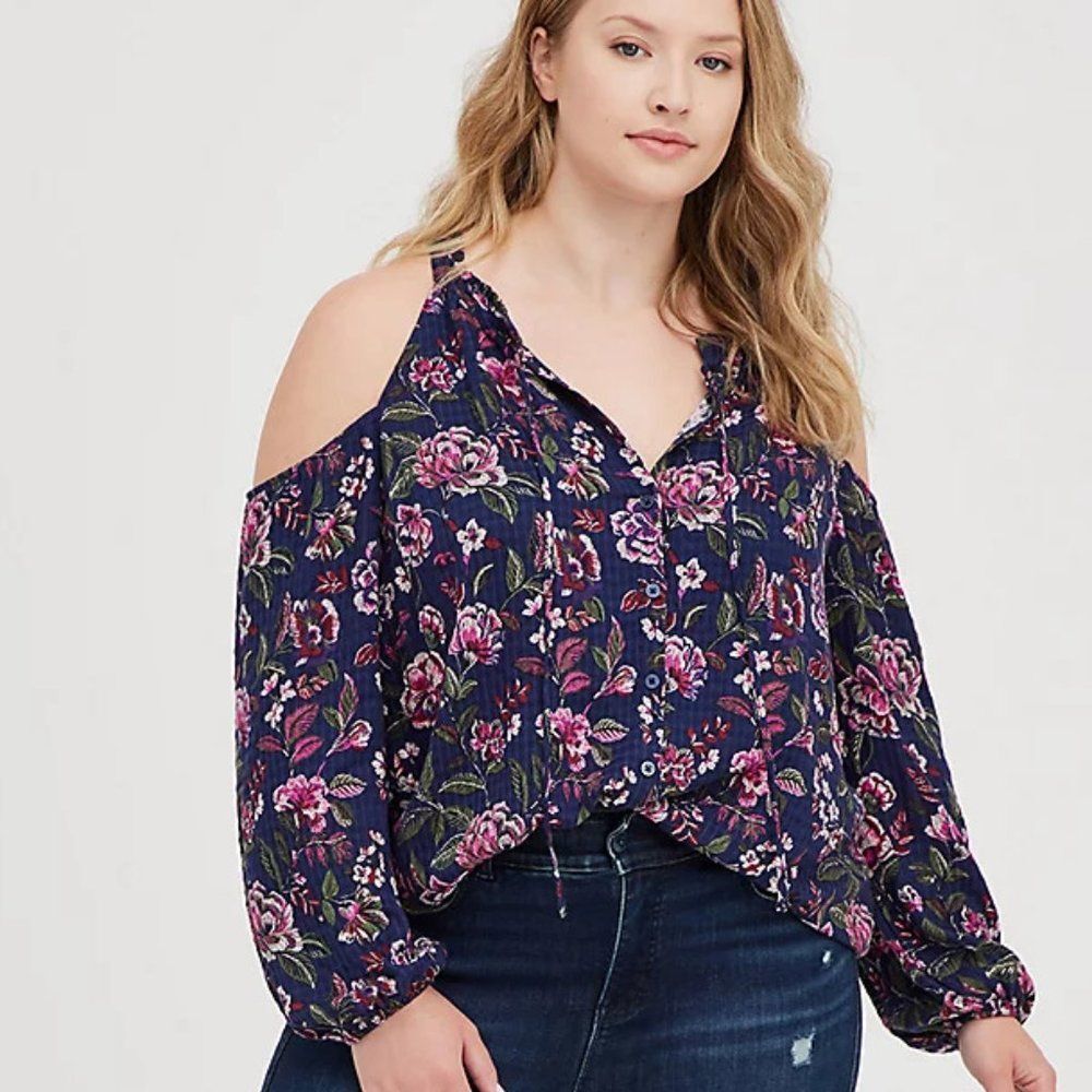 Torrid Cold Shoulder Blouse - Crinkle Gauze Floral Navy 4X